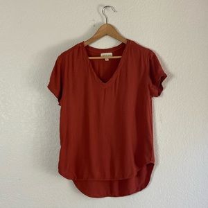 Cloth & stone sheers silk rich amber color short sleeve blouse size extra small.